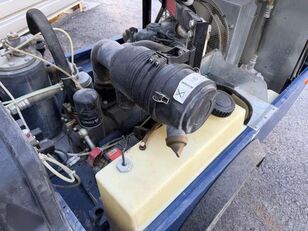 Mobilný kompresor CompAir C25 na predaj - Obraz 48 | Machineryline SK Mobilný kompresor CompAir C25 | Obraz 48 - Machineryline