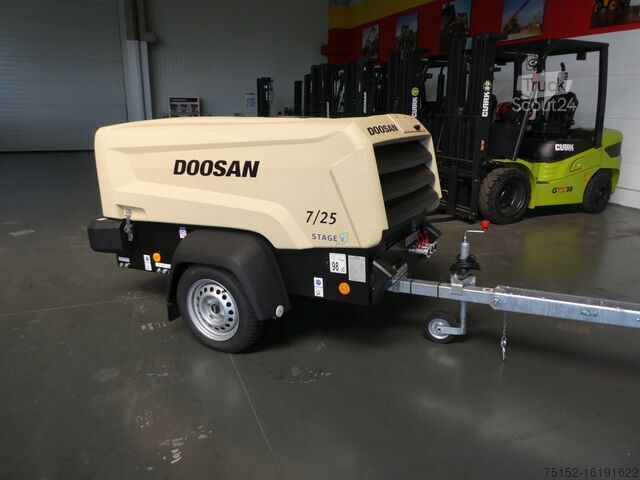 new Doosan 7/25 mobile compressor