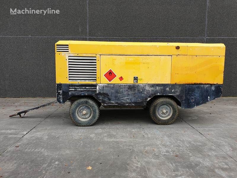 Ingersoll Rand 12 / 235 mobile compressor