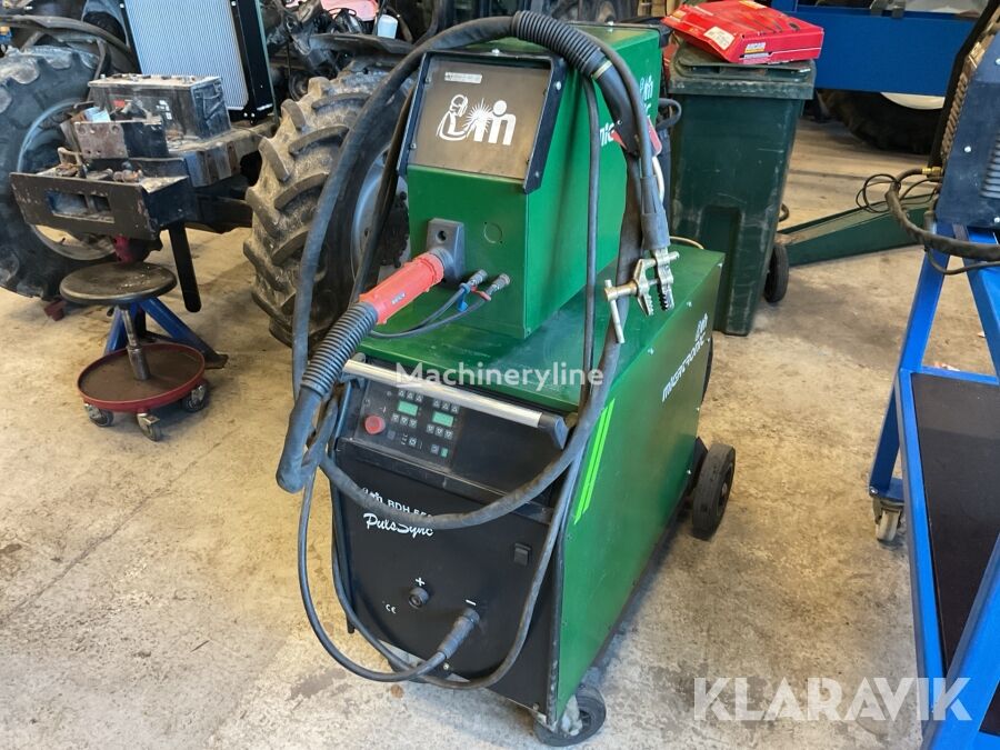 Migatronic BDH400 mobile welding machine