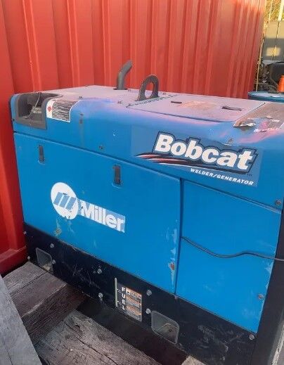 Miller BOBCAT 225 metināšanas agregāts