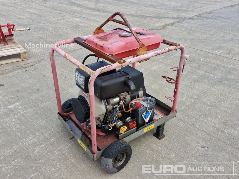 Другой генератор Redstar GYD5000E - Machineryline