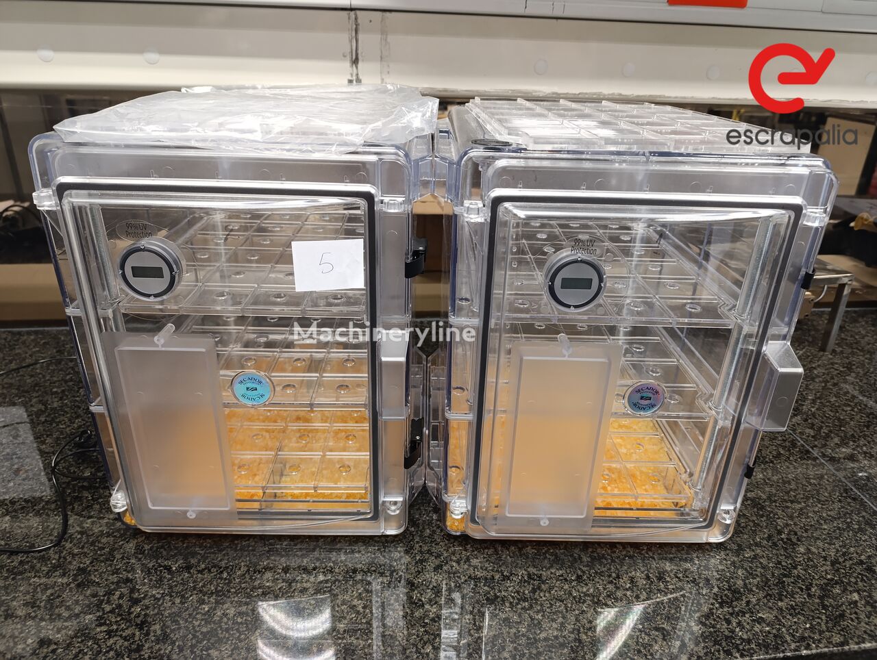 3 Desecadores de distintos tamaños y formas (14.1) other laboratory equipment - Machineryline