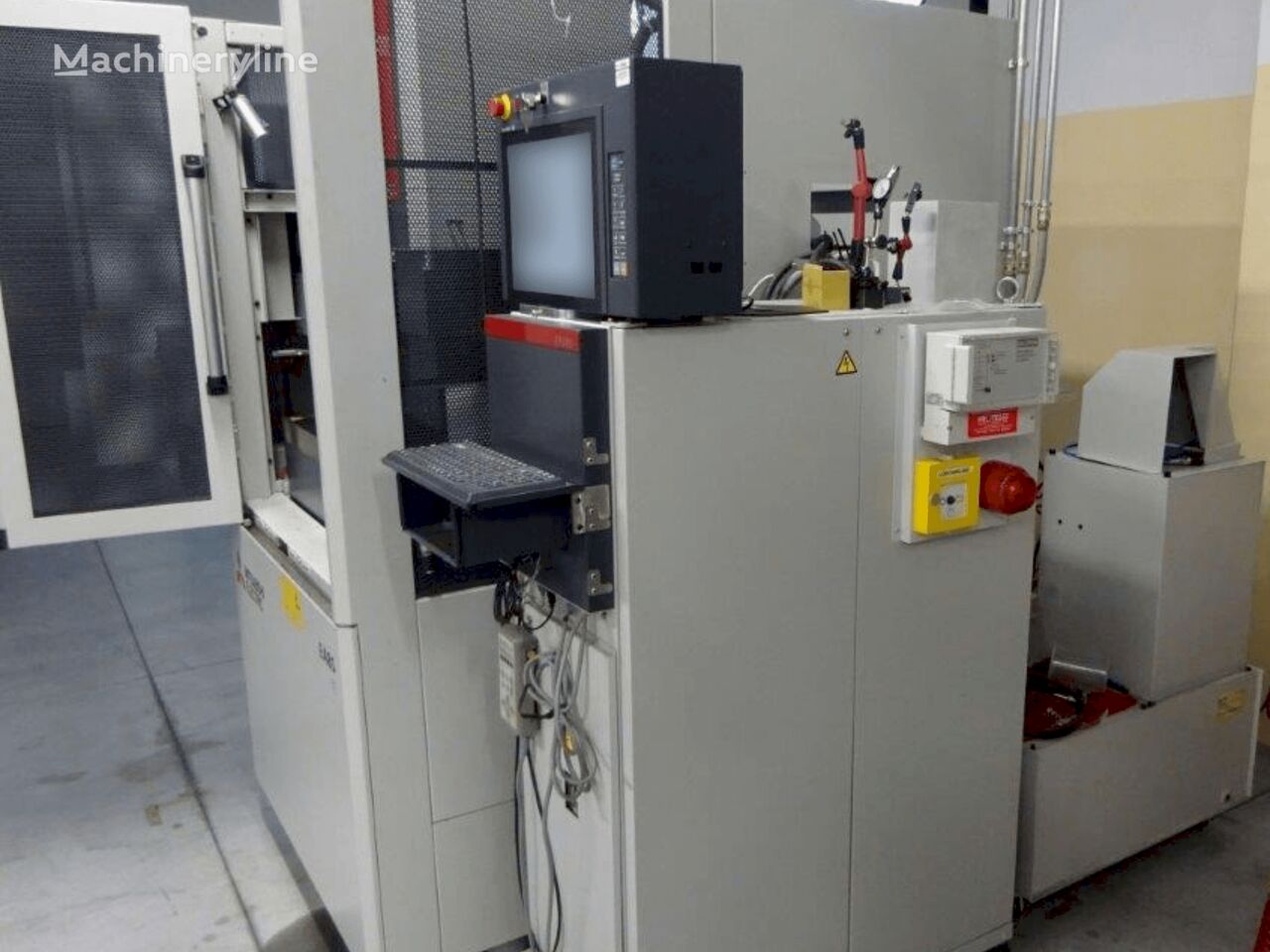 Mitsubishi Electric Advance M700 annen metallbehandlingsmaskin