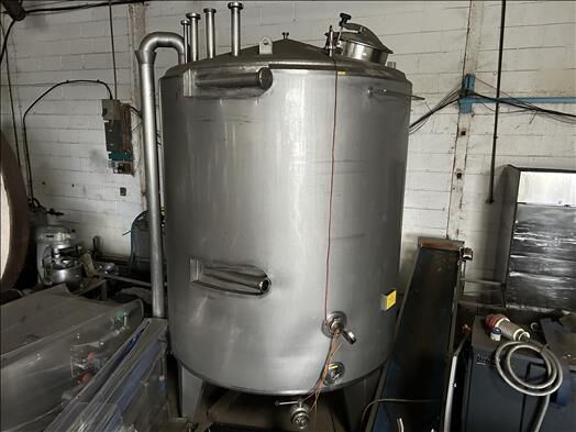 معدات مطاعم أخرى NNP 2004 5000l holding tanks