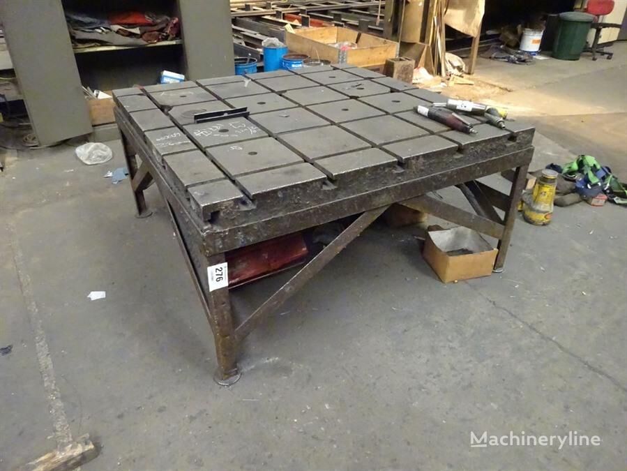 autre matériel de soudure Welding table 1500 x 1500 x 750 mm