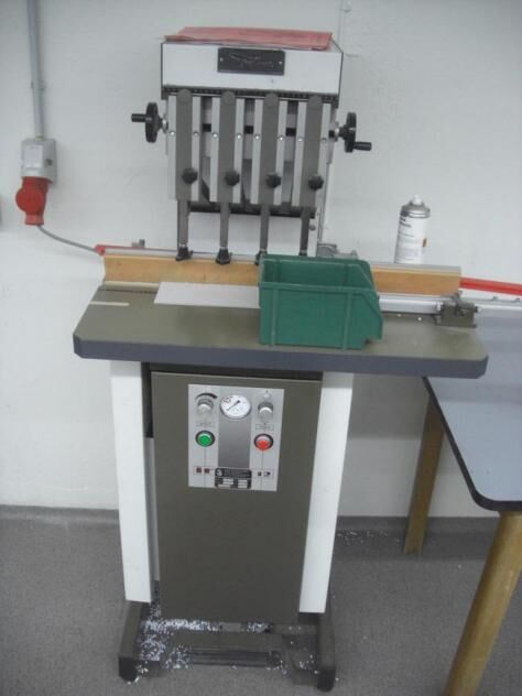 Josef Foellmer IRAM 12 paper drilling machine