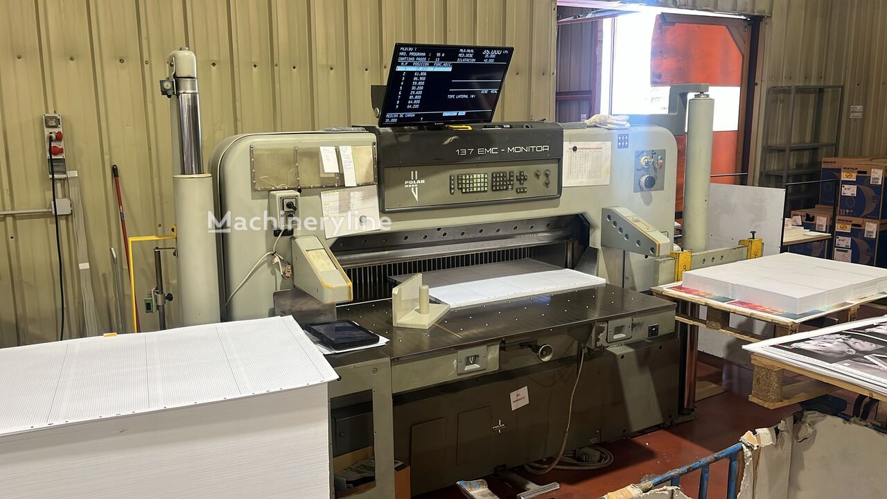 Polar 137 EMC-MON paper guillotine cutter for sale | Machineryline GB Polar 137 EMC-MON paper guillotine cutter - Machineryline