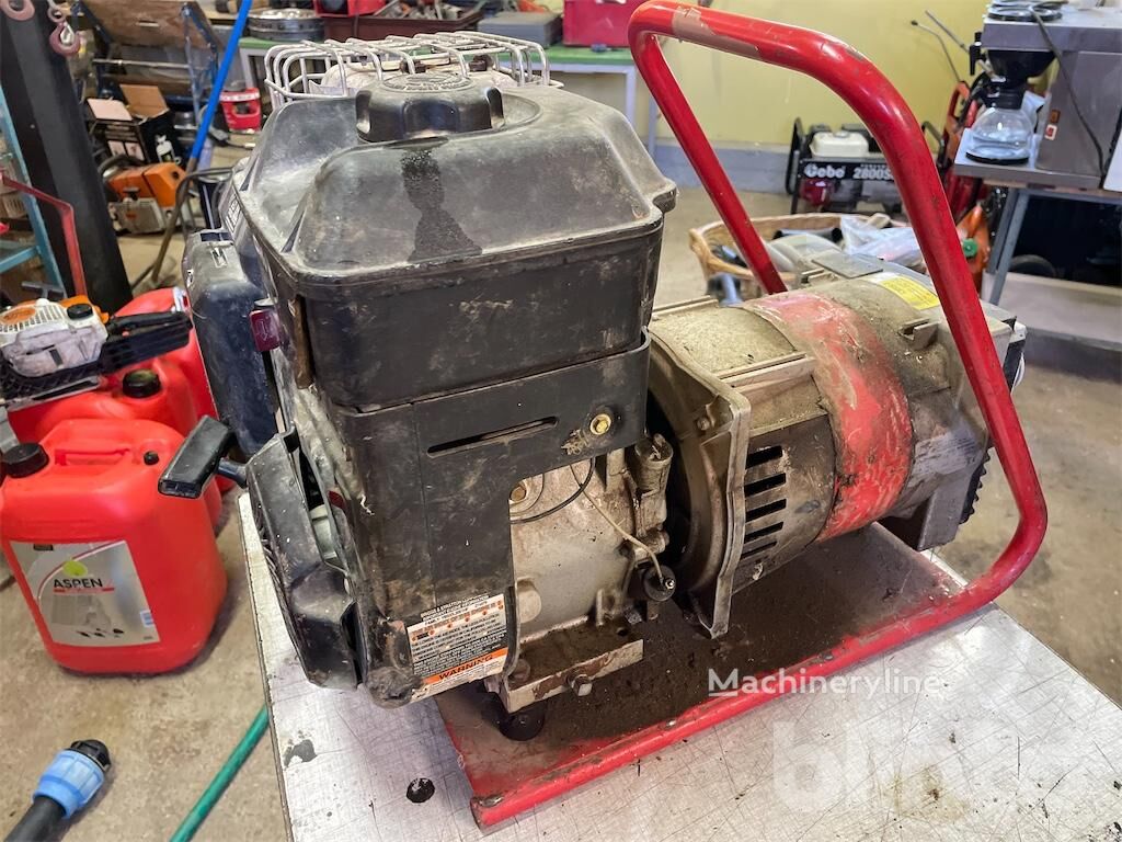 Briggs och stratton petrol generator