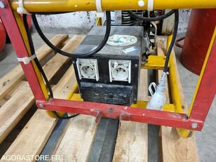 Lot N&deg;1 de trois groupes &eacute;lectrog&egrave;ne petrol generator
