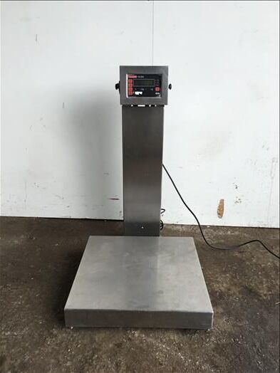 Avery Berkel HL265 tabletop platform scales