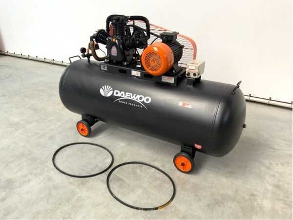 Daewoo DAAX500L draagbare compressor