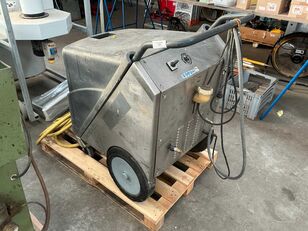 وحدة غسيل المركبات DiBO Hotbox GB 70 kw 220 bar