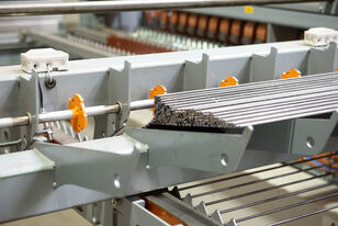 Automatyczna linia ALP-2D/3D S do produkcji paneli ogrodzeniowyc línea de producción nueva