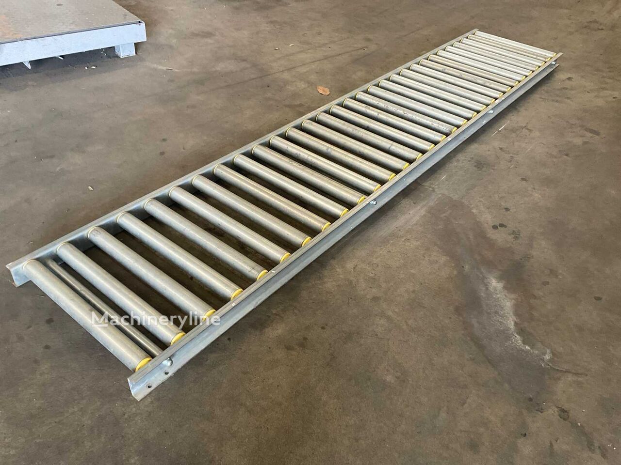 Transportador por gravidade Stalen rollenbaan (5x) a venda | Machineryline PT Transportador por gravidade Stalen rollenbaan (5x) - Machineryline