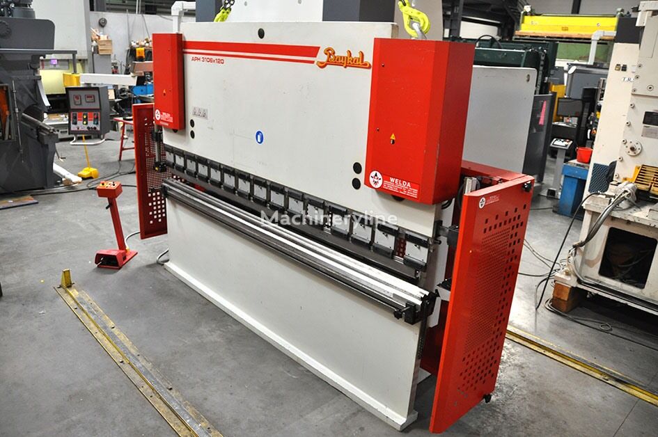 Baykal APH 3106x120 sheet bending machine