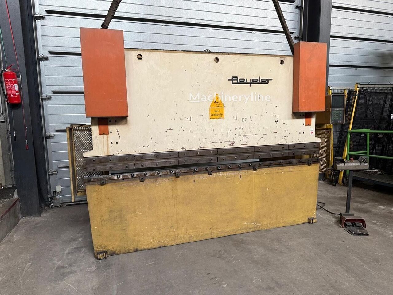 Μηχανής κάμψης μεταλλικών φύλλων Beyeler RH 100 ton x 3100 mm προς πώληση | Machineryline GR Μηχανή κάμψης μεταλλικών φύλλων Beyeler RH 100 ton x 3100 mm - Machineryline