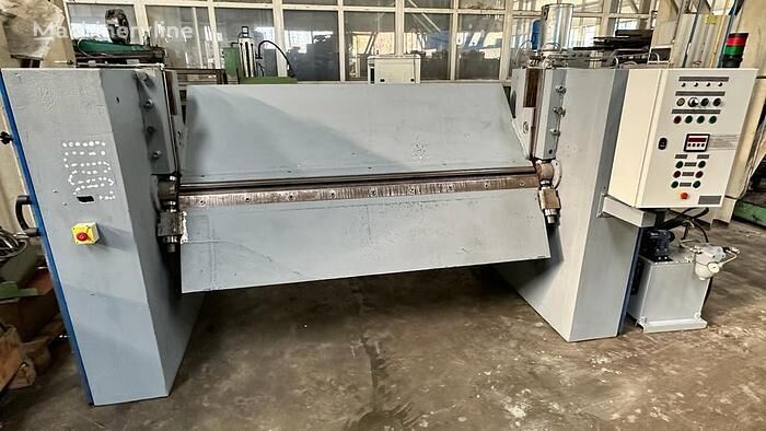 KM4 sheet bending machine for sale | Machineryline KM4 sheet bending machine - Machineryline