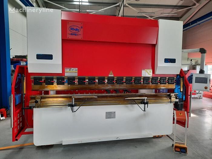 new RBQLTY 160T/3200mm sheet bending machine