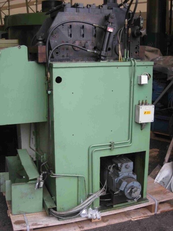 Продажба на машина за изправяне на ламарина Heilbronn RMR 7/320/60 | Machineryline BG Машина за изправяне на ламарина Heilbronn RMR 7/320/60 - Machineryline