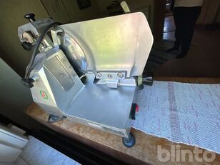Beckers President Type C 250 slicer for sale - Image 7 | Machineryline TH Beckers President Type C 250 slicer | Image 7 - Machineryline