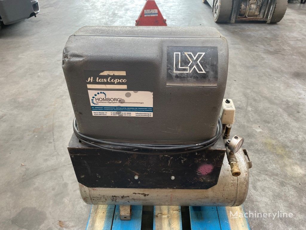 Atlas Copco LXS 111 1.1 kW 10 bar 125 L / min zuigercompressor met 50 liter  stationary compressor