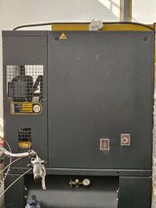 固定式压缩机 Javac - 5,5 KW Occasie Schroefcompressor op ketel - IIII