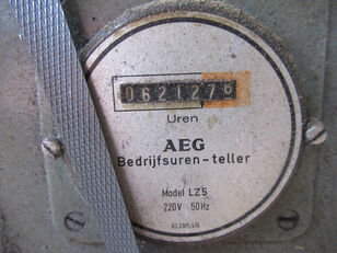 Машина за површинско брусење Jung Slijpbank се продава - Слика 10 | Machineryline MK Машина за површинско брусење Jung Slijpbank | Слика 10 - Machineryline