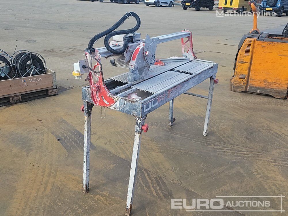 Rubi DC-250 tile cutter