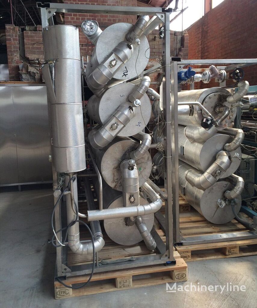 Kemiterm WFI Water Distillation Plant  water pump