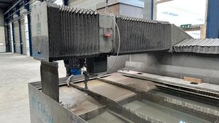 Flow Waterjet 714000-1 I Waterjet Cutting I 2010 waterjet cutting machine for sale - Image 5 | Machineryline MY Flow Waterjet 714000-1 I Waterjet Cutting I 2010 waterjet cutting machine | Image 5 - Machineryline