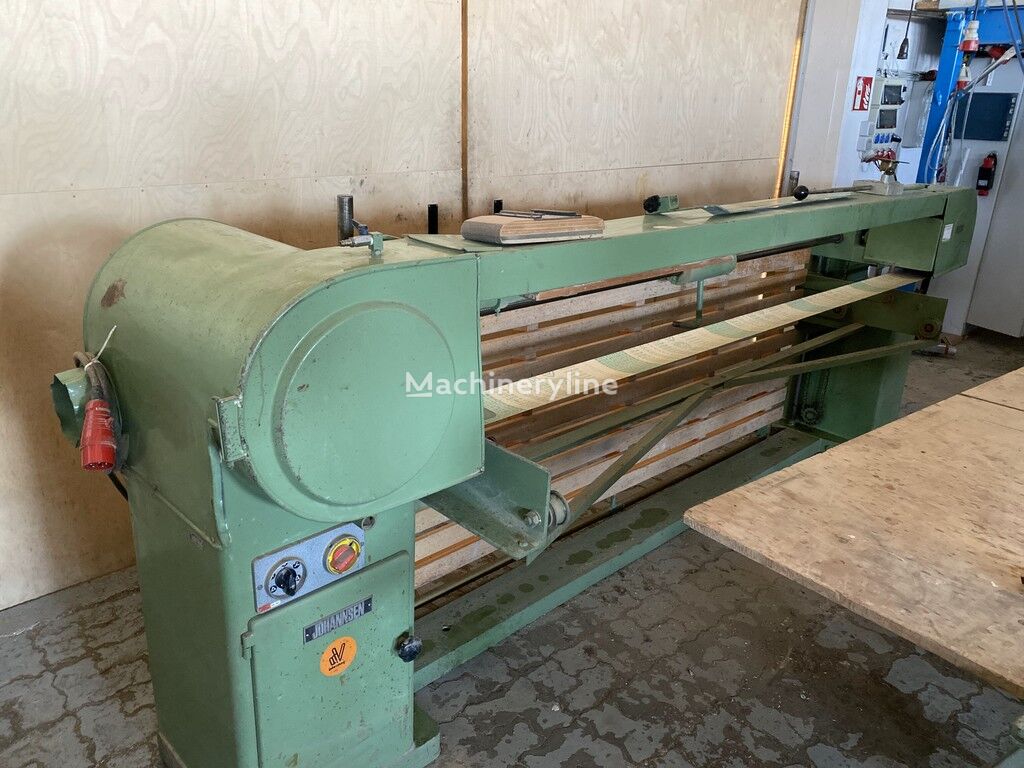 Johannsen T8E wood grinding machine