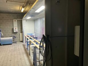 Omia Wagner Verfspuitcabine spuitwand met verfspuitpomp woodworking paint booth