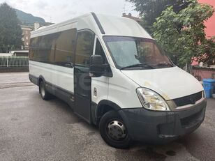 اتوبوس بین شهری IVECO Daily