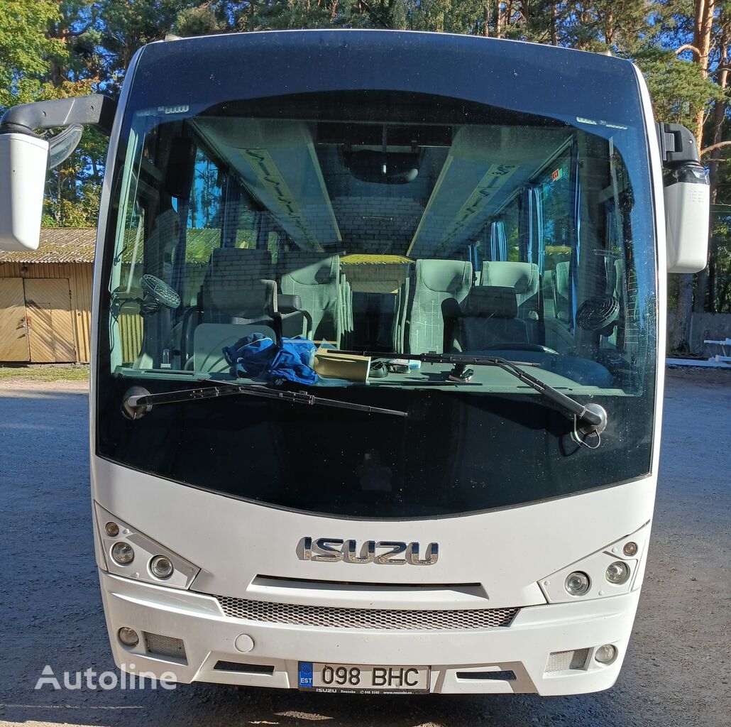 시외버스 Isuzu Q-BUSS31