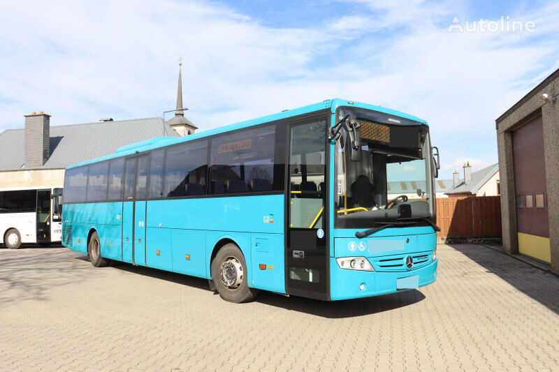 باص النقل بين المدن Mercedes-Benz O560 Intouro + Lift