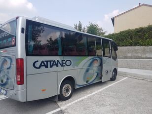 autobus interurbano Mercedes-Benz smile new car