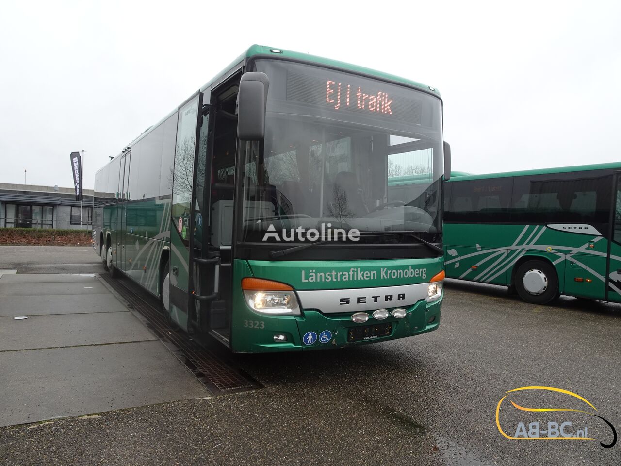اتوبوس بین شهری Setra S417 UL 58 Seats Euro 5 with Lift