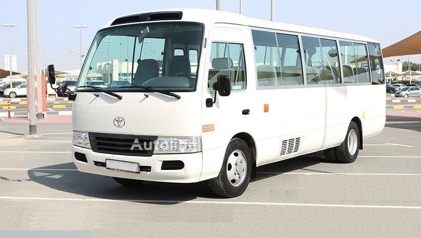 Toyota Coaster 30 places ....Japan .........T13 . prigradski autobus - Autoline