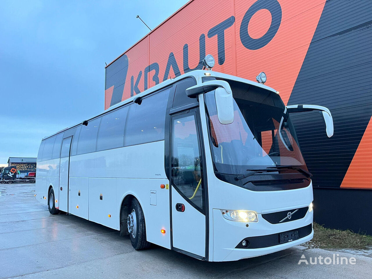 Volvo B11R 9700H 4x2 49 SEATS / EURO 6 / AC / AUXILIARY HEATING / WC / autobús interurbano