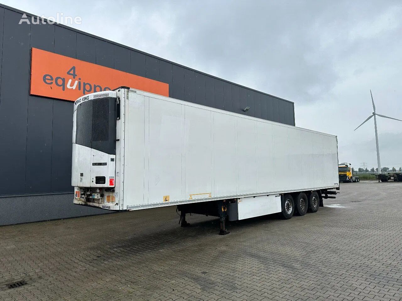 Schmitz Cargobull THERMOKING SLXe 300 D/E, Scheibebremsen, Pallettenkoffer, NL-Auf isotermisk semitrailer