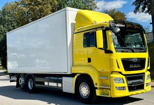 изотермический фургон MAN TGS 26.400 / 6X2 / IZOTERMA / WINDA / EURO 6 / 450 TYS KM