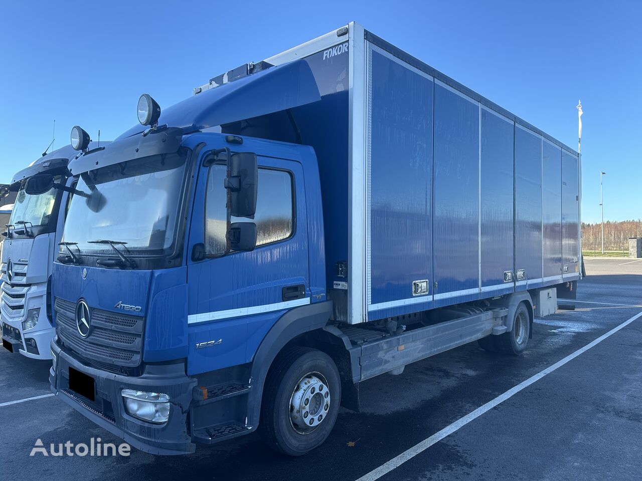 Mercedes-Benz Atego 1524L Open Side Box camión isotérmico