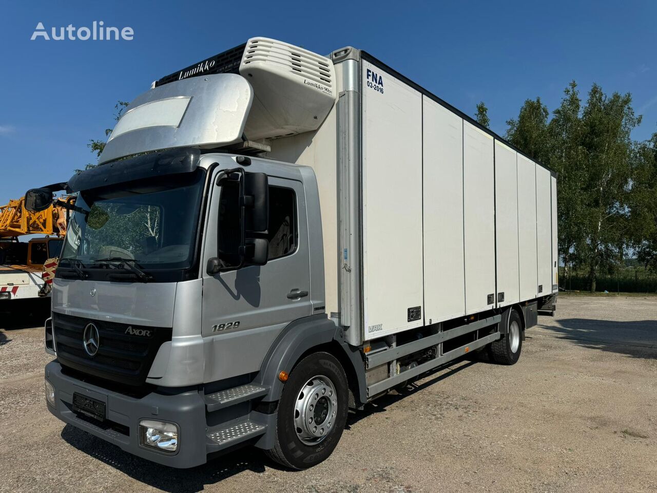 Mercedes-Benz Axor 1829L FNA Open Side izotermni kamion