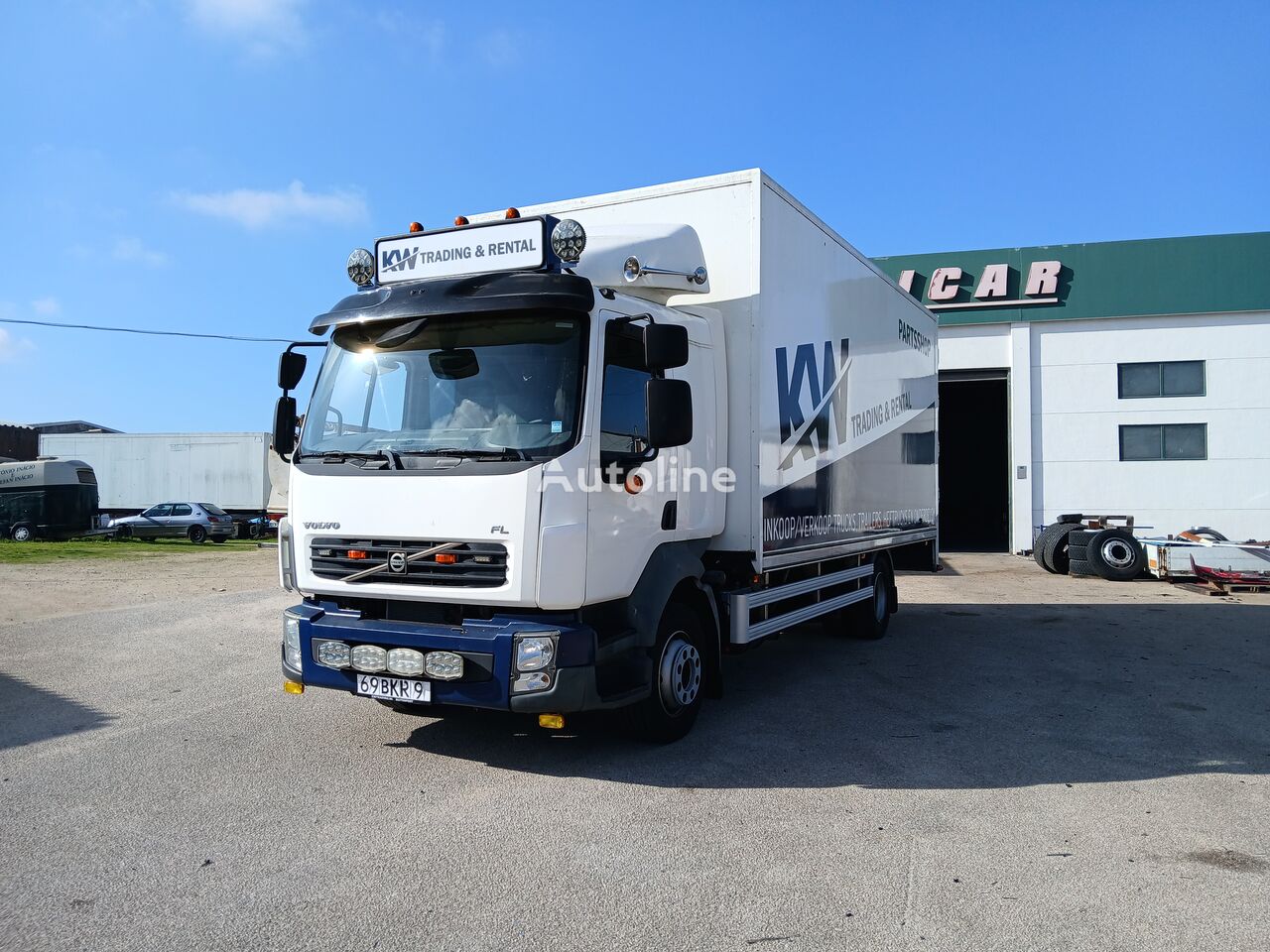 Volvo FL camión isotérmico