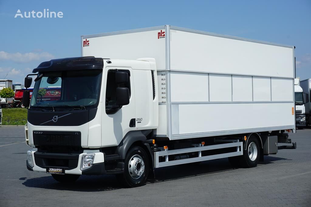 Volvo / FL / 250 KM / ACC / E 6 / IZOTERMA + WINDA / ŁAD. 7660 KG / 16 isothermal truck