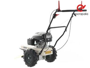 sekačka na tr&aacute;vu Blackstone