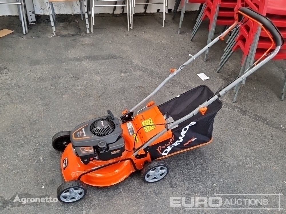 new Daewoo DLM4300SP lawn mower