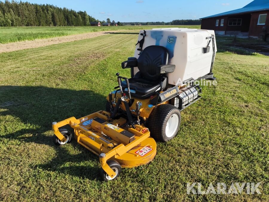 Walker T25i lawn mower - Agroline