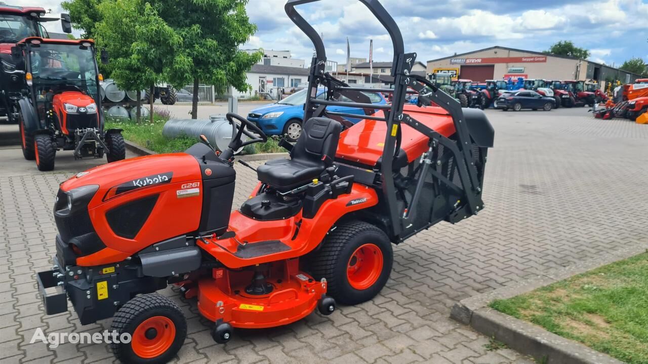 lawn tractor